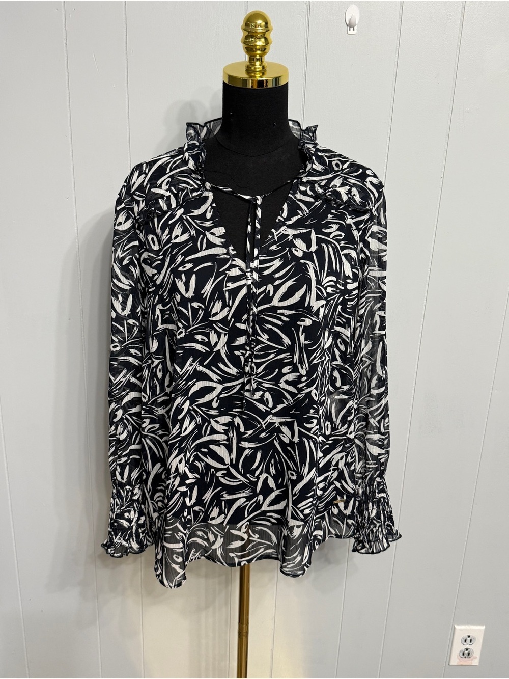 #17)  Nine West Black and White Leaf-Print Tie-Neck Blouse